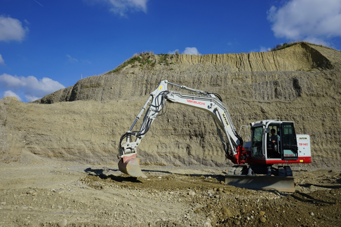 geschichte meilensteine 2015 2017 electric excavator tb1140e takeuchi suncar ag