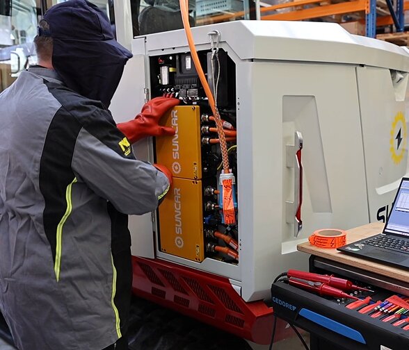 service hv komponenten ueberholung ersatzteile suncar ag ⚙️ SUNCAR AG service hv komponenten ueberholung ersatzteile suncar ag 4